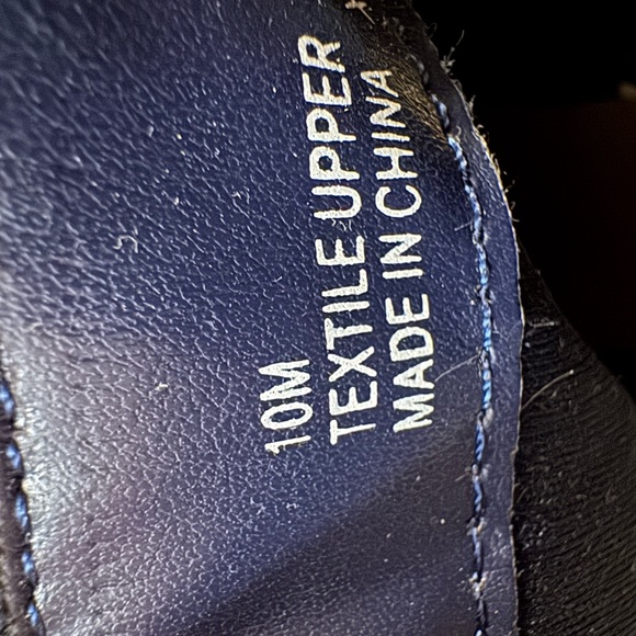 Daisy Fuentes Blue Ankle Booties with Side Zippers - Picture 4 of 5